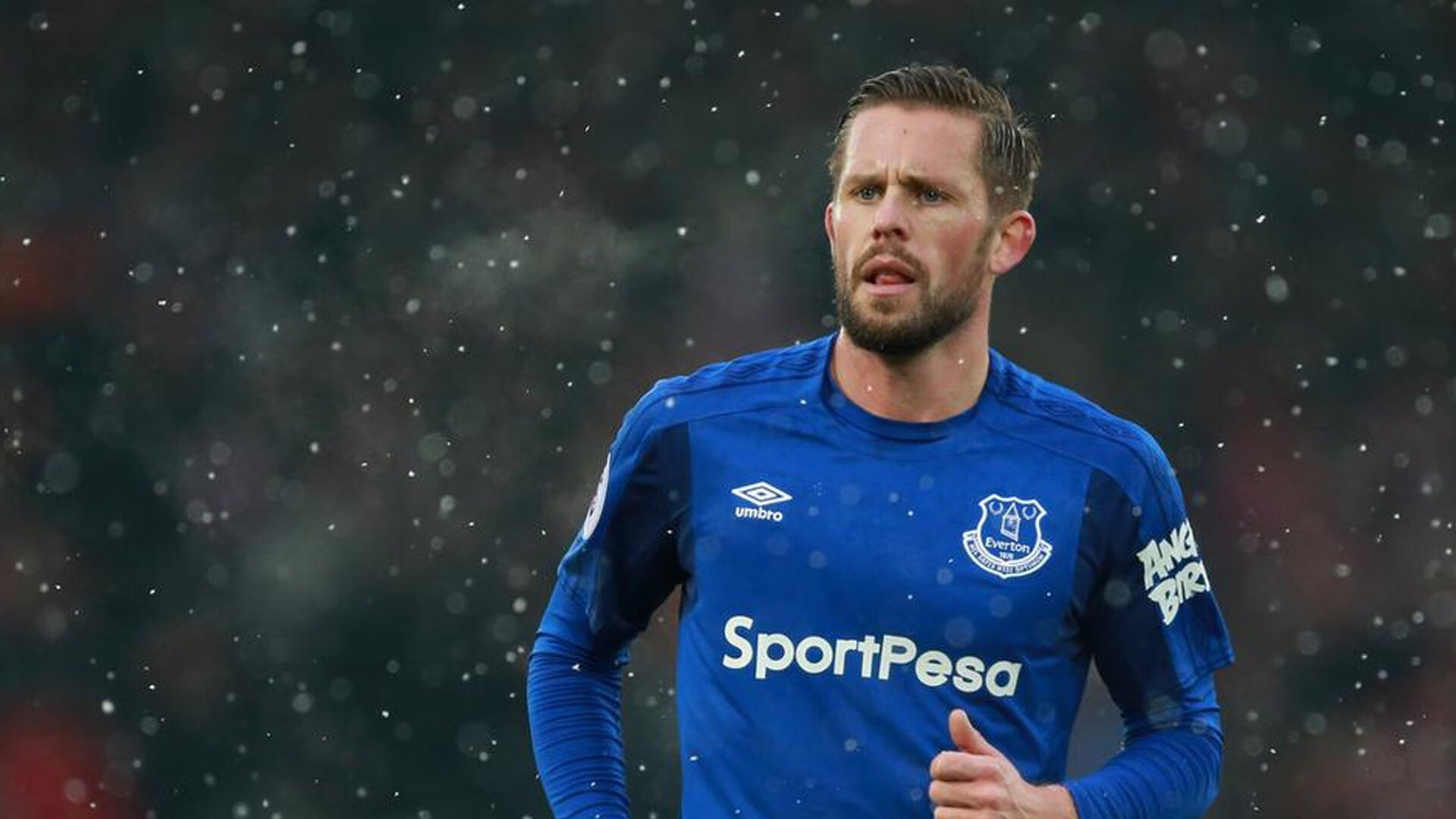 尼克斯强压公牛,西亚卡姆完成里程碑