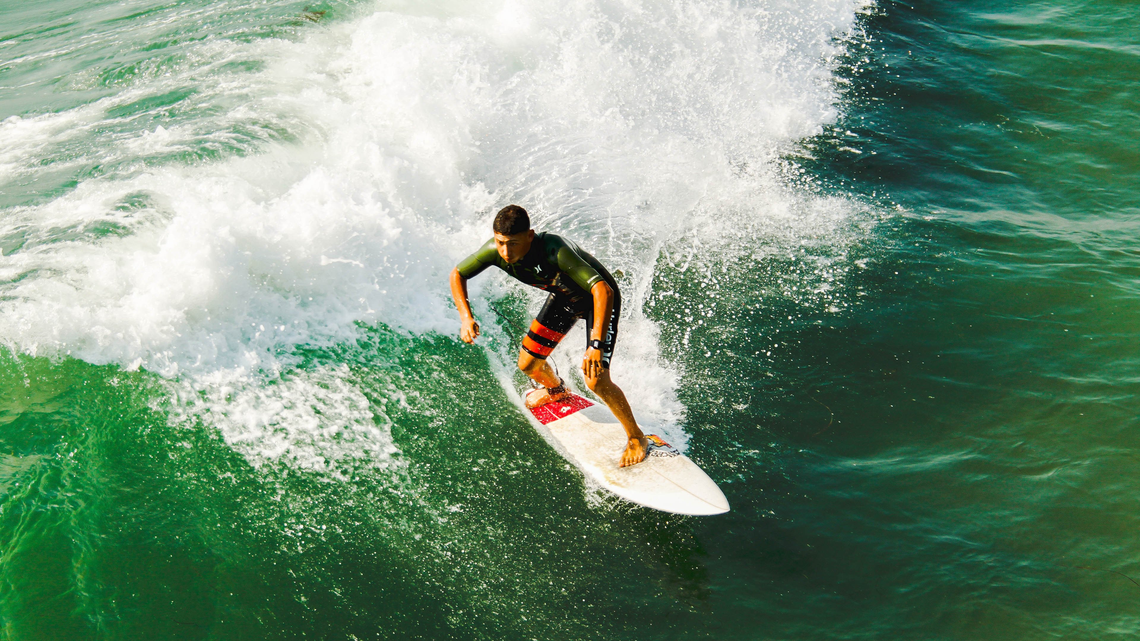 逆转之夜，瑞士军刀刺穿非洲雄狮，姆巴佩星光闪耀2026世界杯F组焦点战